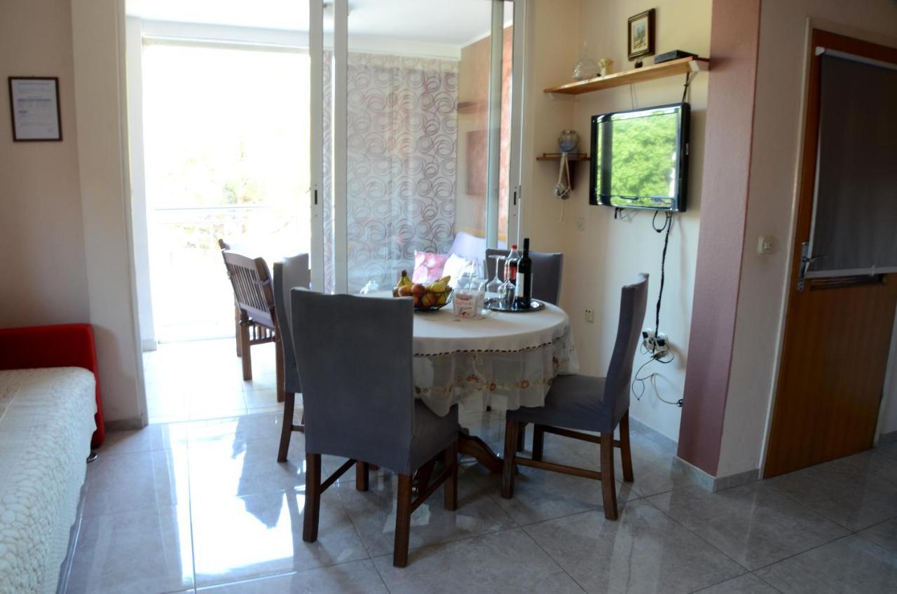 Apartman M&S Biograd Na Moru Esterno foto