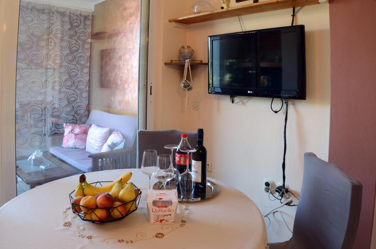 Apartman M&S Biograd Na Moru Esterno foto