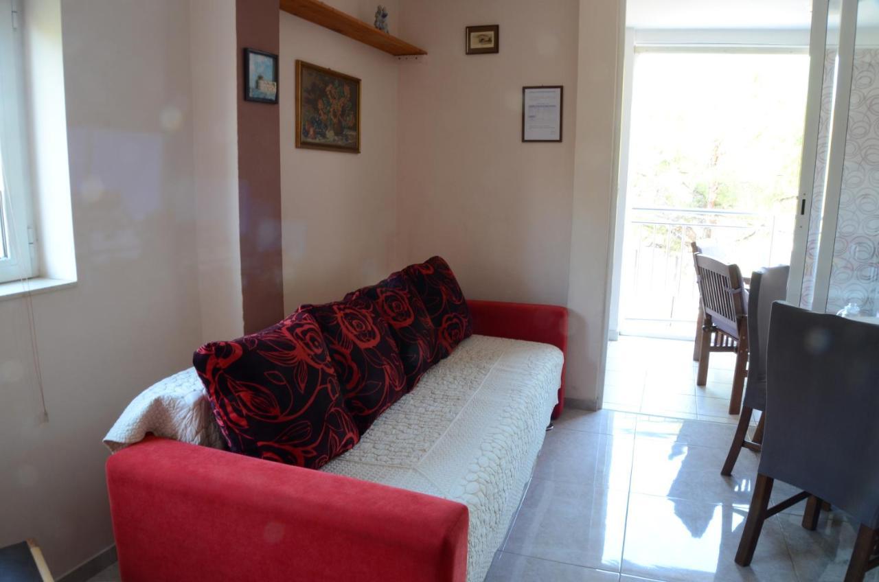 Apartman M&S Biograd Na Moru Esterno foto