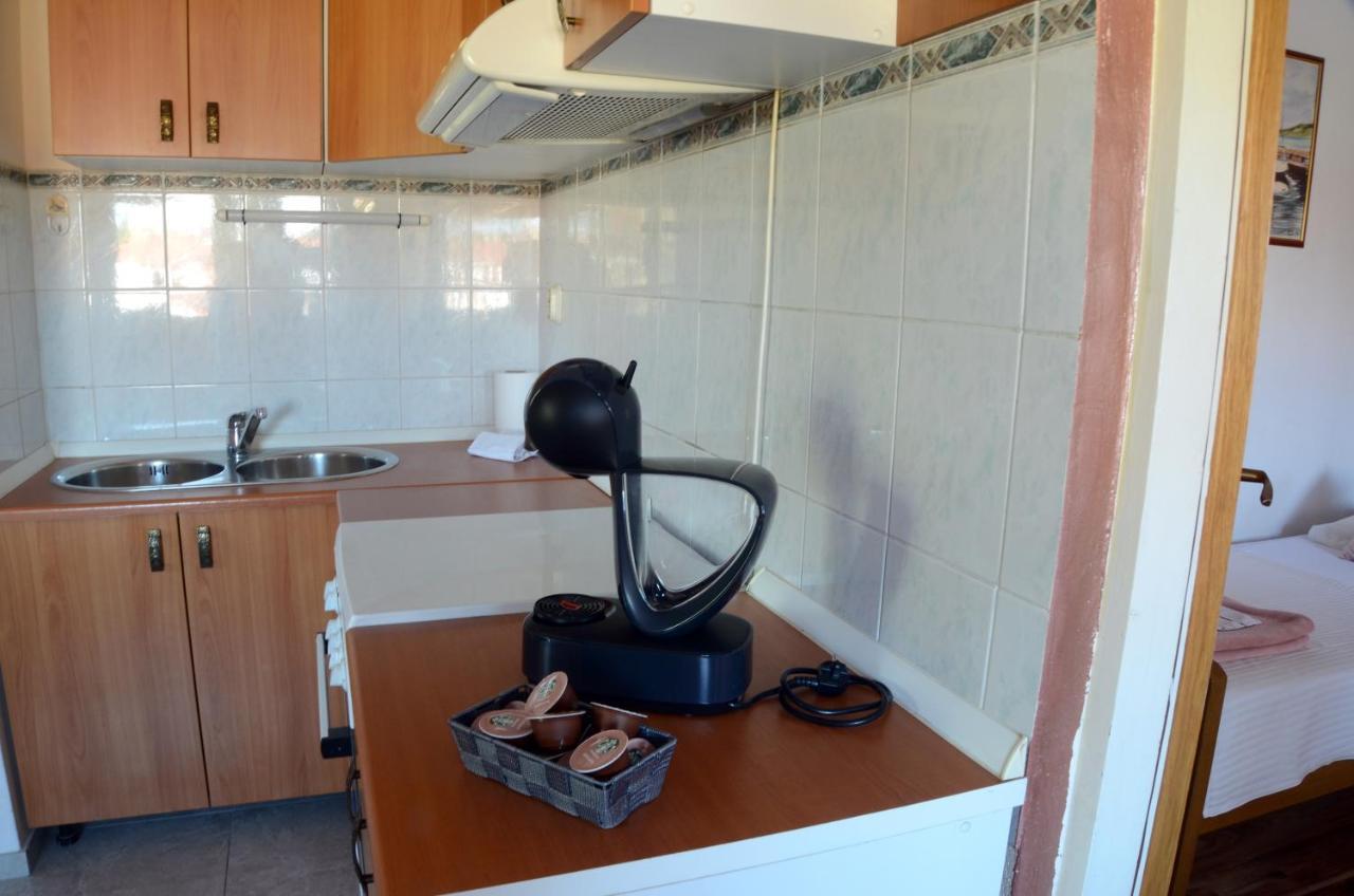 Apartman M&S Biograd Na Moru Esterno foto